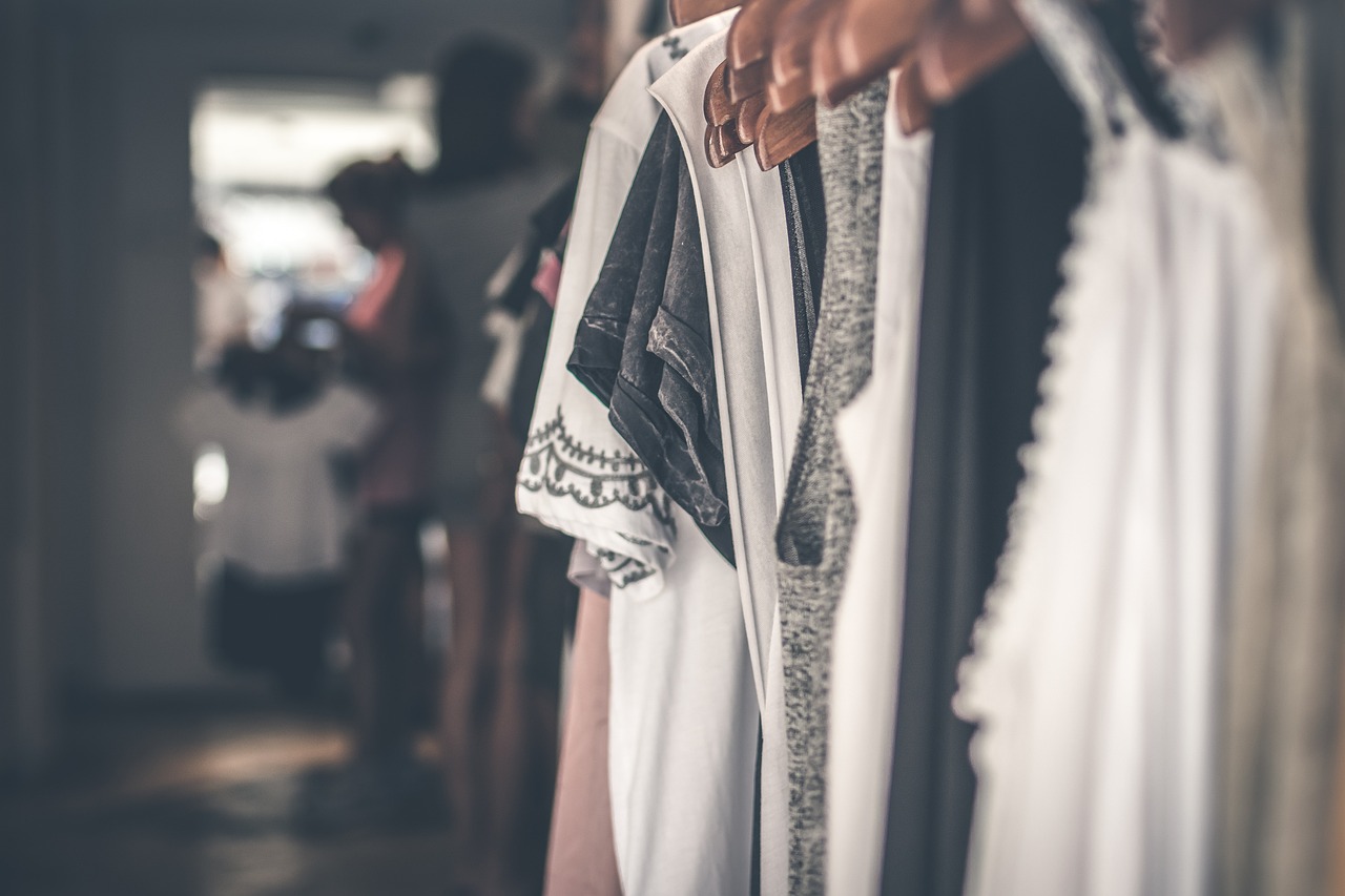entdecken sie die neuesten modetrends und stilrichtungen für jede saison. bleiben sie inspiriert mit aktuellen fashion-highlights und must-haves.