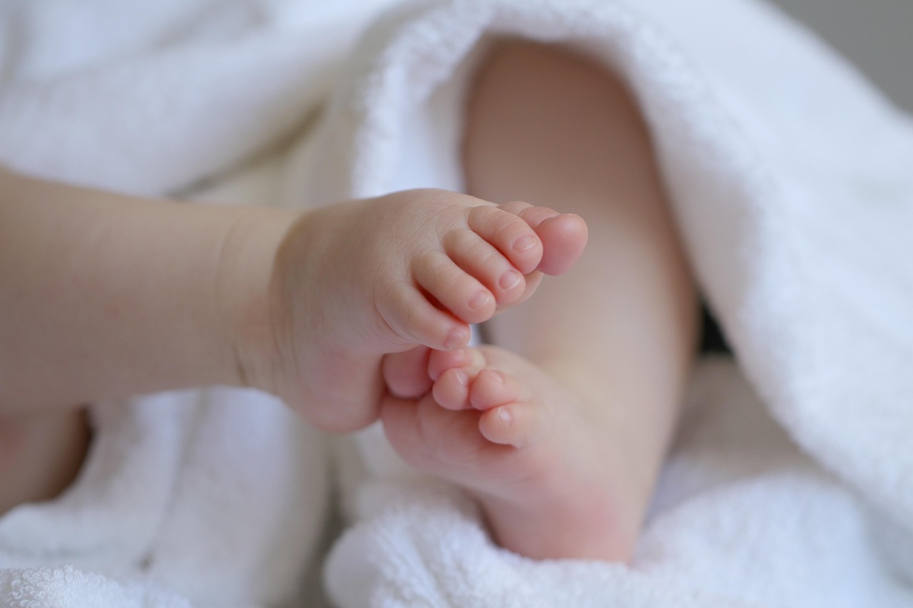 Welche Babyerstausstattung ist 2025 unverzichtbar?