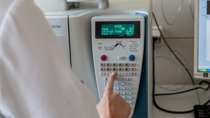 pregnancy test entdecken sie die besten schwangerschaftstests für eine zuverlässige und frühzeitige erkennung. informieren sie sich über verschiedene testmethoden, ihre genauigkeit und anwendung. treffen sie informierte entscheidungen für ihre gesundheit und die ihres babys.