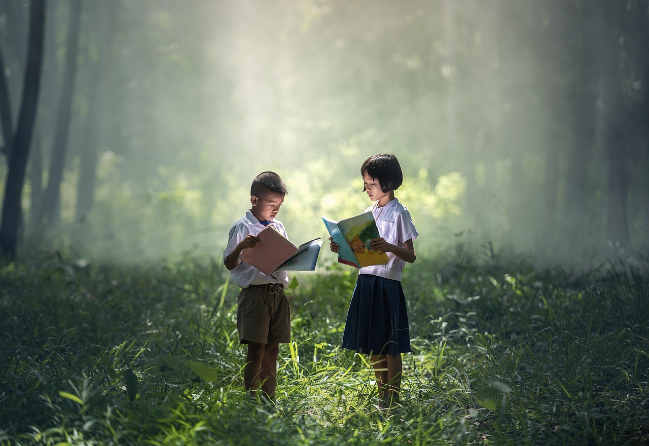 entdecken sie eine zauberhafte auswahl an kinderbüchern, die die fantasie anregen und zum lesen anregen. perfekt für kleine entdecker und angehende leseratten!