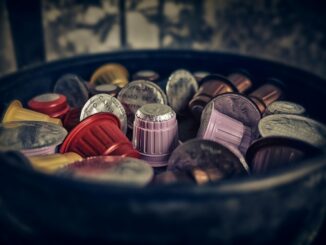 entdecken sie die perfekte herren-capsule-garderobe: zeitlose, vielseitige und stilvolle kleidungsst&uuml;cke f&uuml;r jeden anlass.